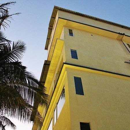 Wotel Calangute Goa Exteriör bild