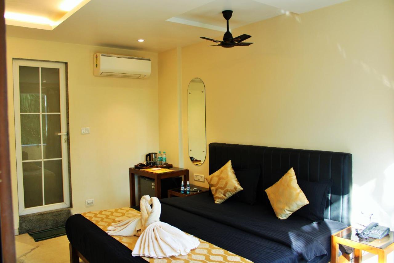 Wotel Calangute Goa Exteriör bild