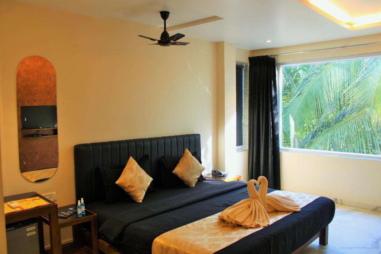 Wotel Calangute Goa Exteriör bild